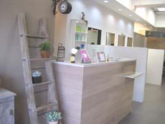 リファインヴェール めじろ台店