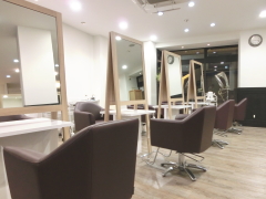 リファイン 清瀬店